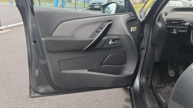 Citroen Grand C4 Picasso image 4