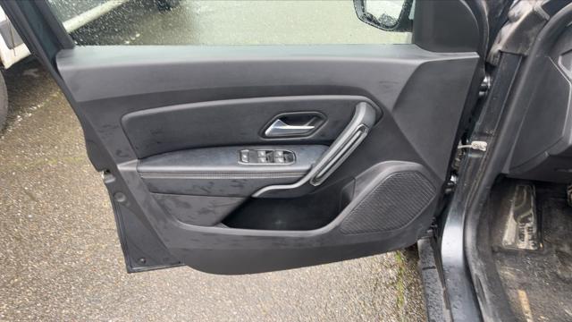 Dacia Duster image 6