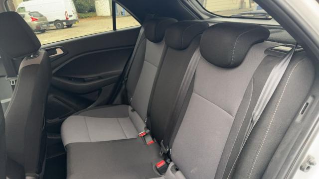 Hyundai I20 image 6