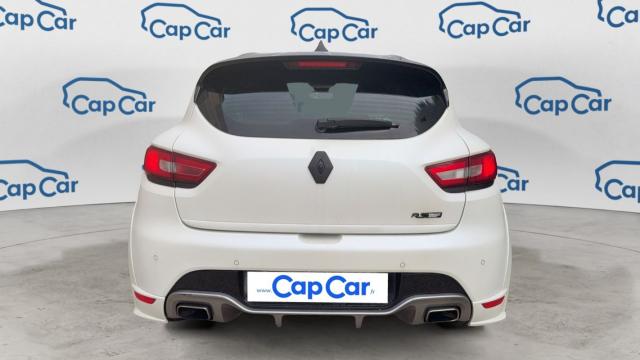 Renault Clio image 2