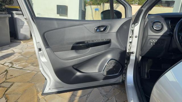 Renault Captur image 3