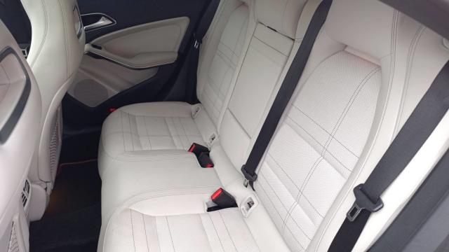 Mercedes Benz Classe Cla image 2