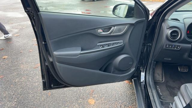 Hyundai Kona image 1