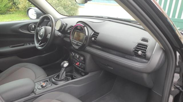 Mini Clubman image 9