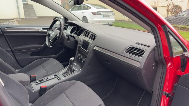 Volkswagen Golf image 5