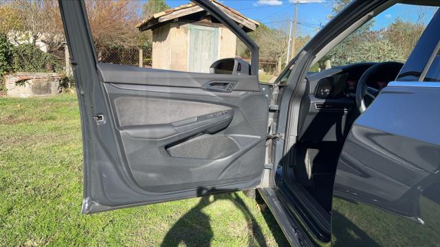 Volkswagen Golf Sw image 1