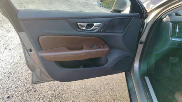 Volvo V60 image 6