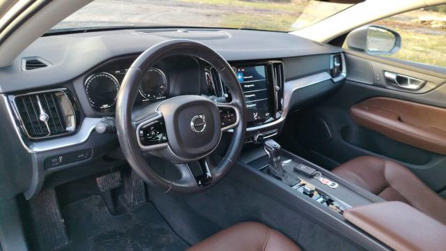 Volvo V60 image 1