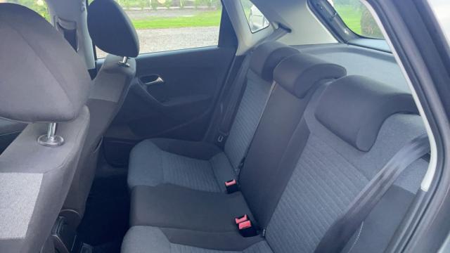 Volkswagen Polo image 9