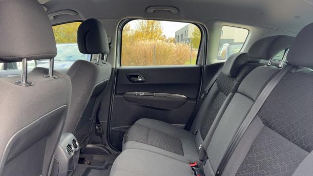 Peugeot 3008 image 8