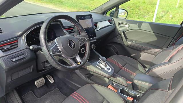 Renault Captur image 2