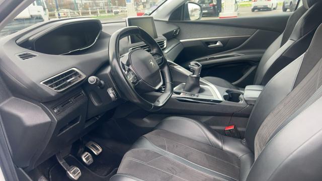 Peugeot 3008 image 8