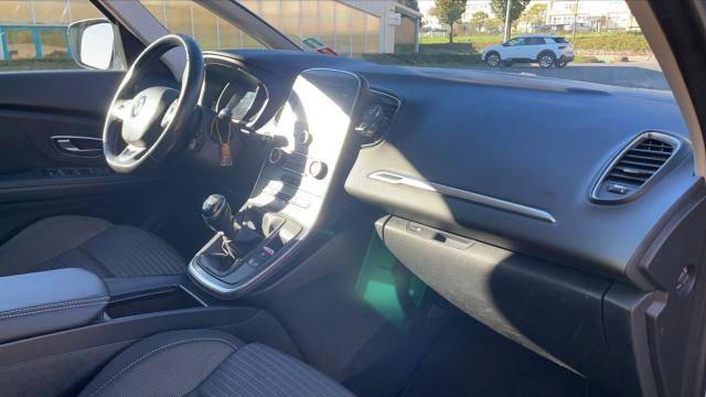 Renault Scénic image 6