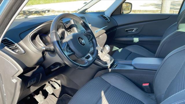 Renault Scénic image 8