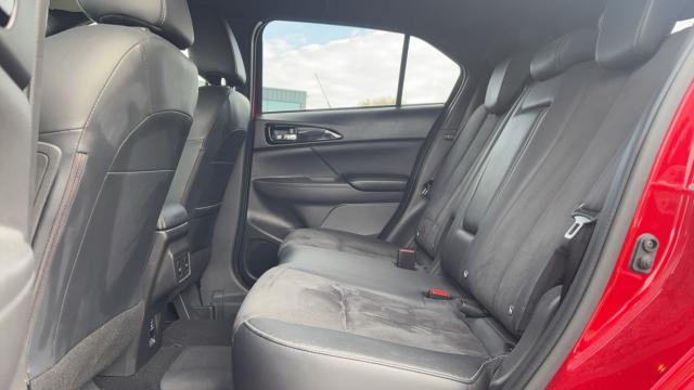 Mitsubishi Eclipse Cross image 5