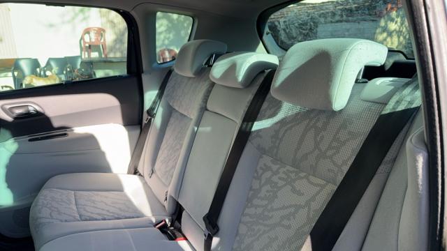 Peugeot 3008 image 7