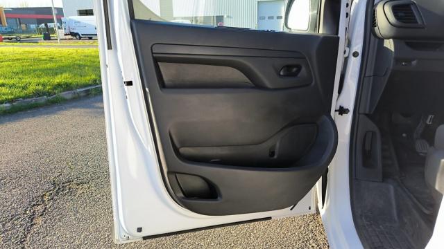 Peugeot Expert image 9