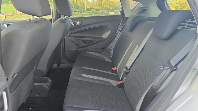 Ford Fiesta image 2