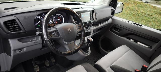 Peugeot Traveller image 7