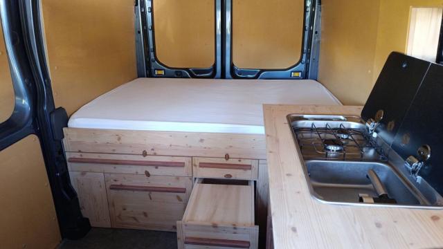 Ford Transit image 1