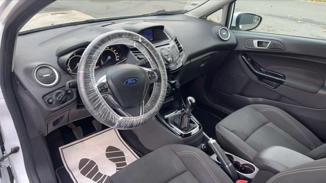 Ford Fiesta image 8