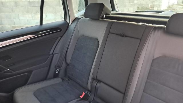 Volkswagen Golf Sportsvan image 3