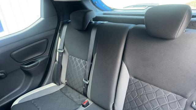 Nissan Micra image 8