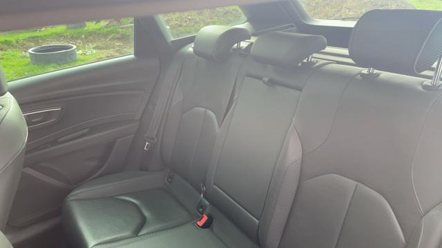Seat Leon image 2