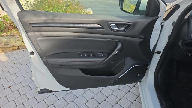 Renault Mégane Estate image 2