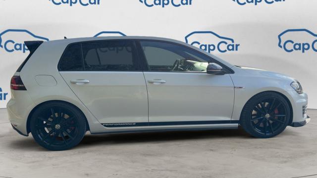 Volkswagen Golf image 9