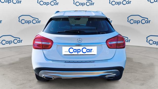 Mercedes Benz Gla image 7