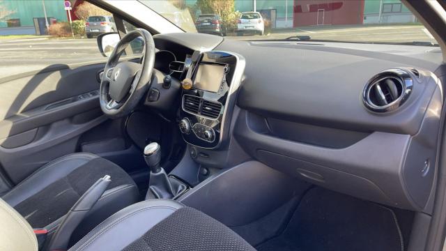 Renault Clio image 9