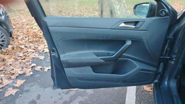 Volkswagen Polo image 9