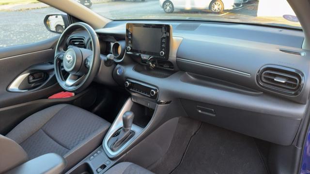 Toyota Yaris image 8