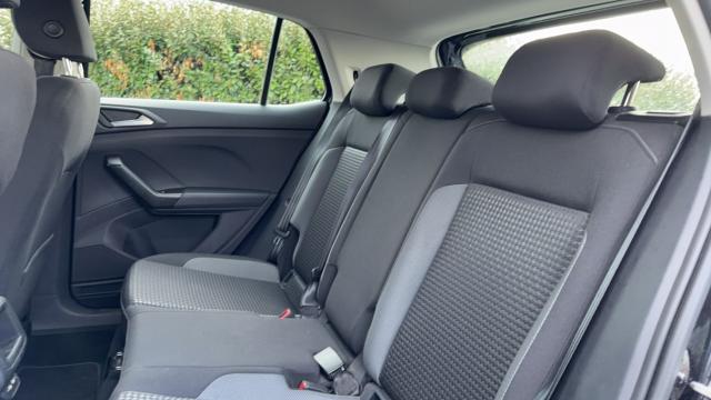 Volkswagen T-Cross image 9