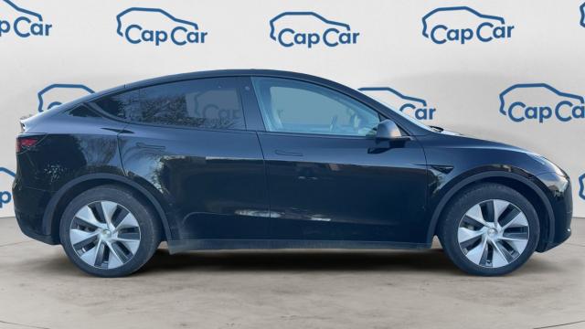 Tesla Model Y image 7