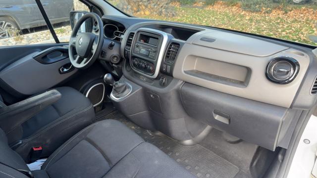 Renault Trafic image 3