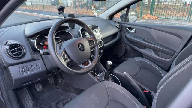 Renault Clio image 9