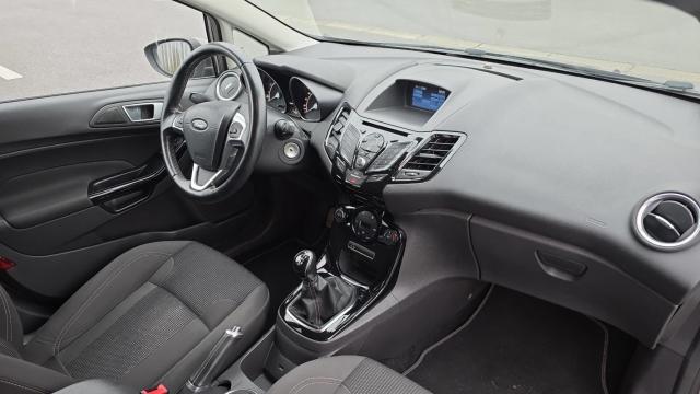 Ford Fiesta image 9