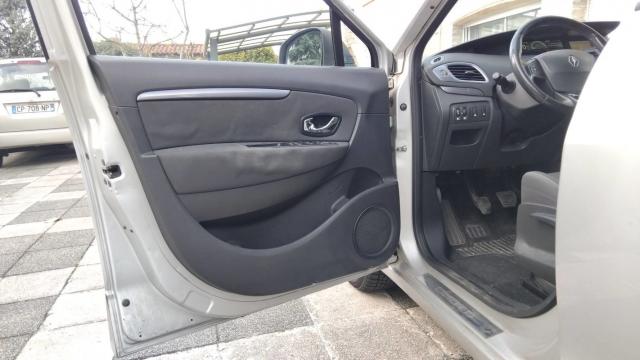 Renault Scénic image 3