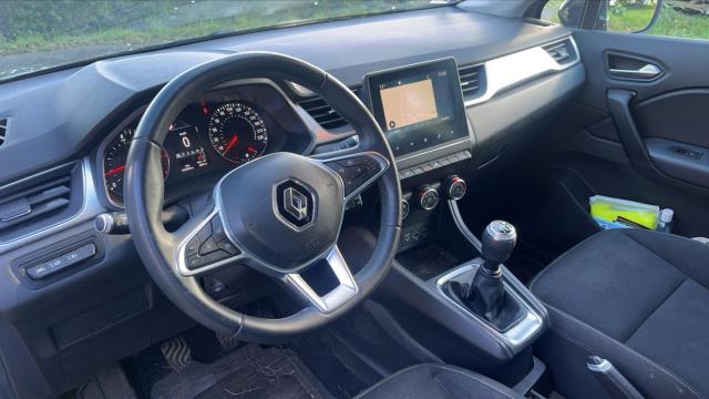 Renault Captur image 2