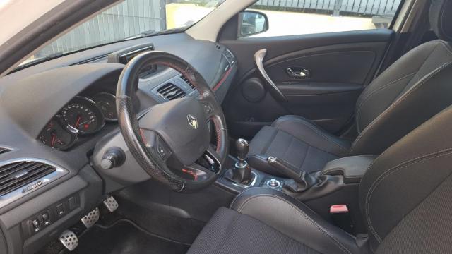 Renault Mégane Estate image 7