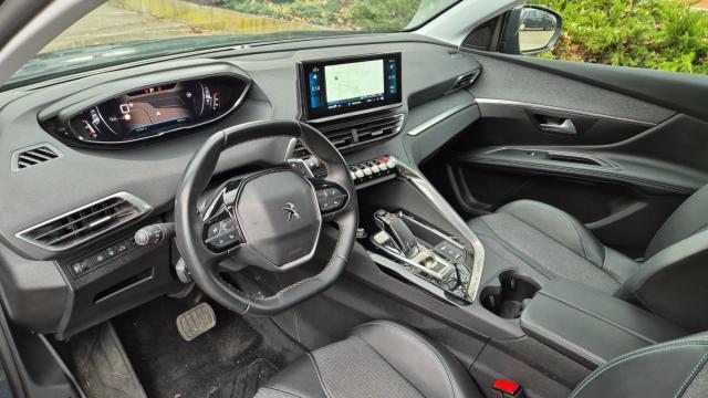 Peugeot 3008 image 9