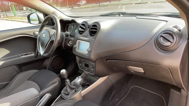 Alfa Romeo Mito image 5