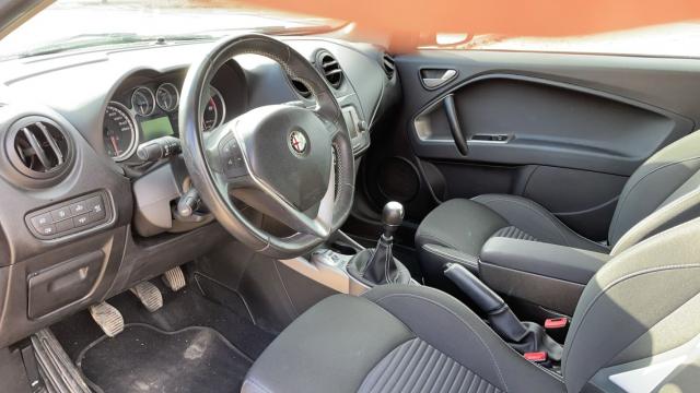 Alfa Romeo Mito image 8