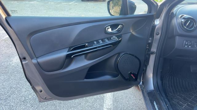 Renault Clio image 6