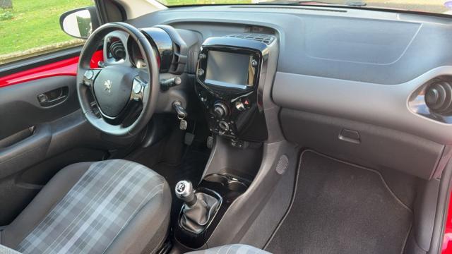 Peugeot 108 image 8