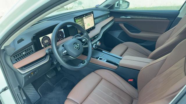 Skoda Superb image 4