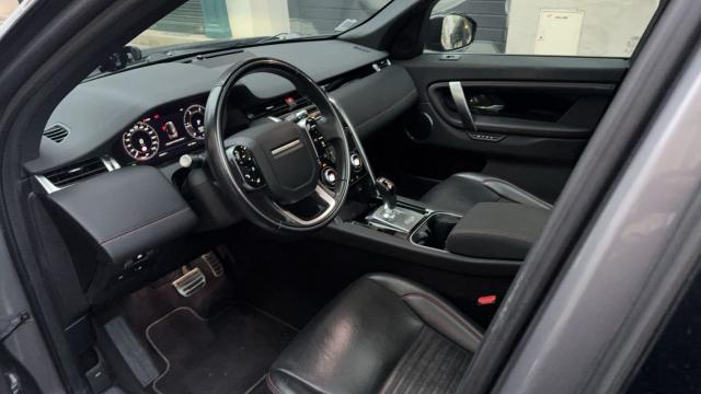 Land Rover Discovery Sport image 2