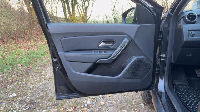 Dacia Duster image 6
